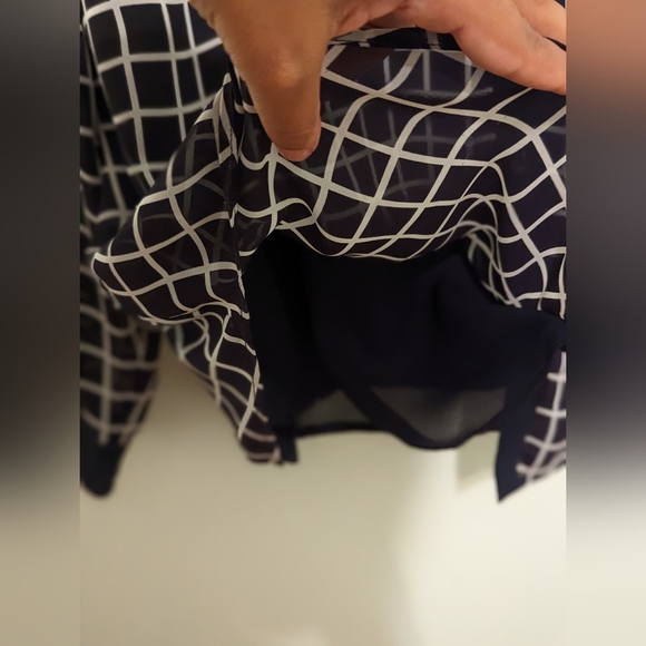 Jones New York Checkered Button Down - Picture 5 of 7